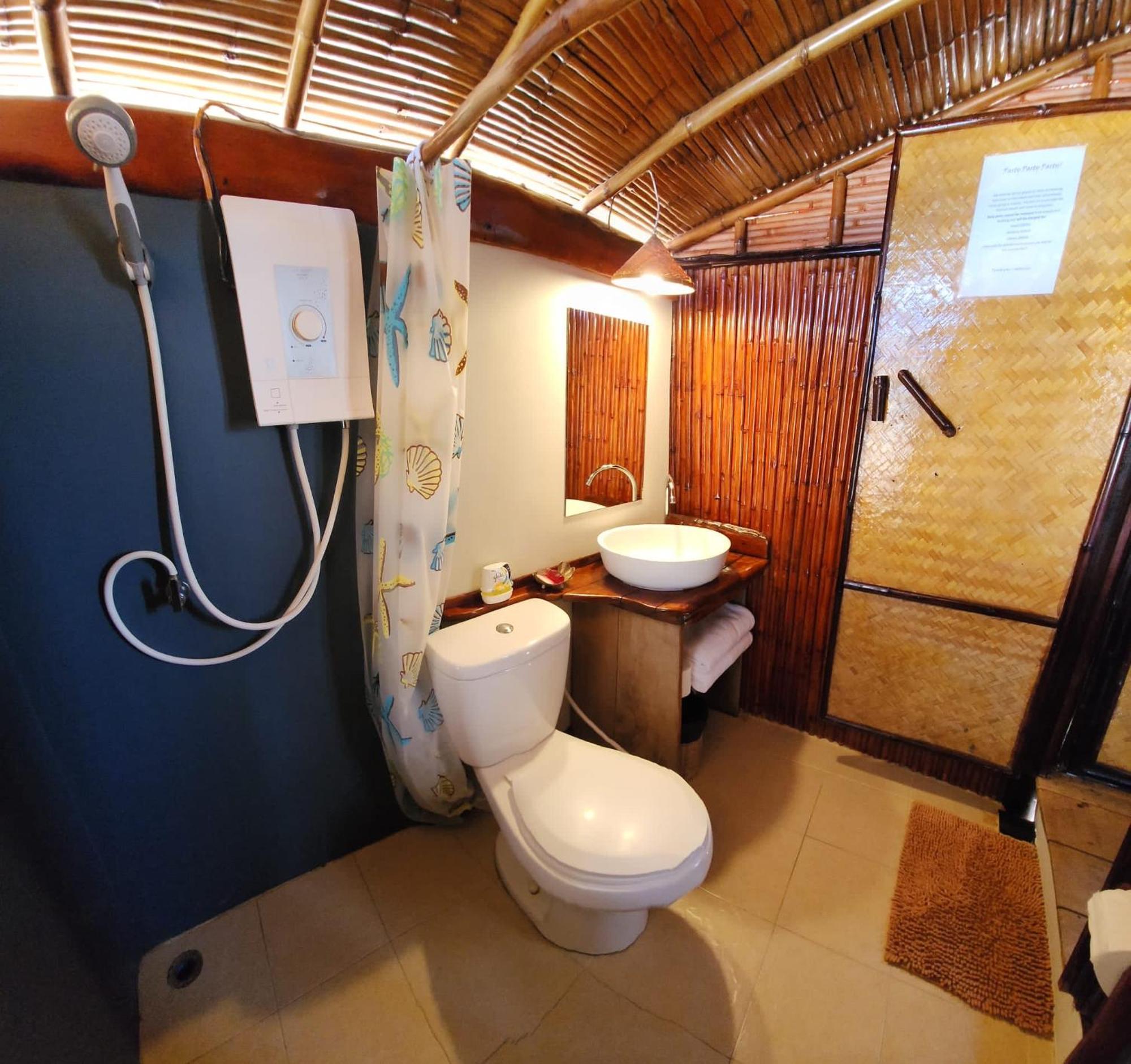 Castaway Beach Bungalows Srithanu Rom bilde