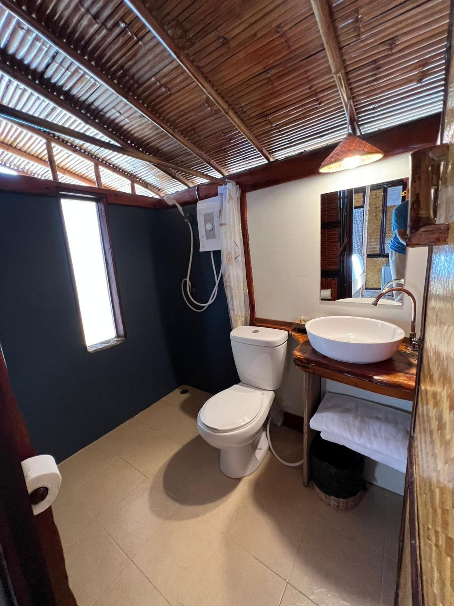 Castaway Beach Bungalows Srithanu Rom bilde